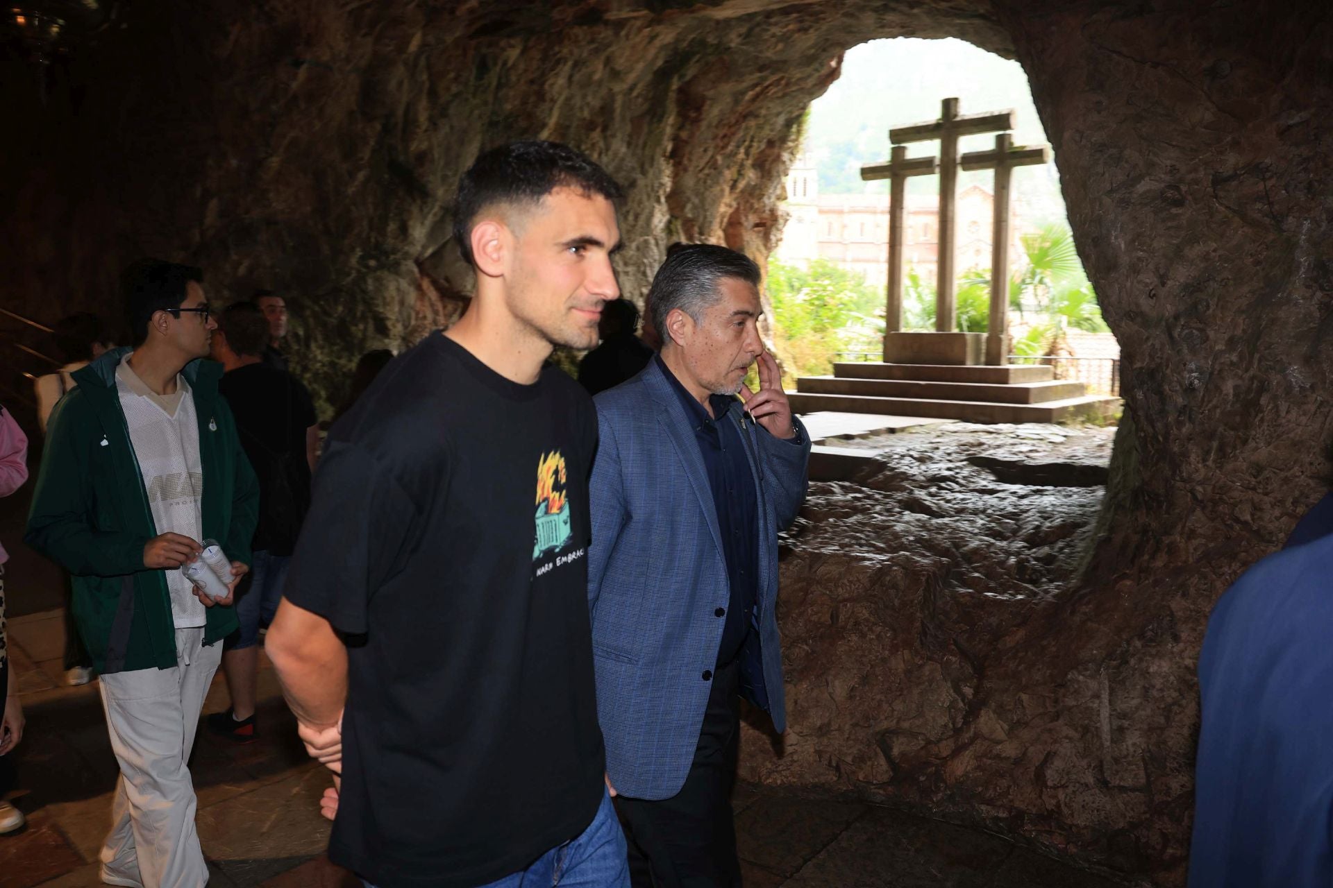 El Real Oviedo visita a la Santina en Covadonga