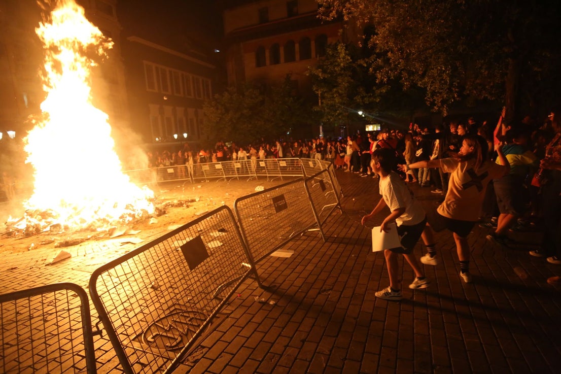 La Noche de San Juan prolonga la fiesta en Oviedo | El Comercio: Diario ...
