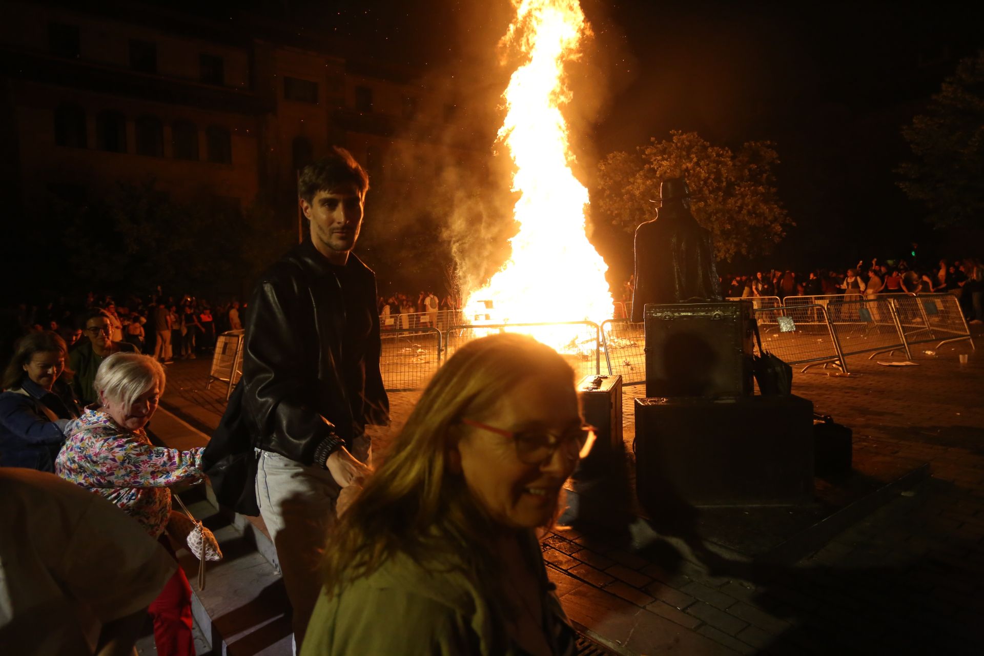 La Noche de San Juan prolonga la fiesta en Oviedo