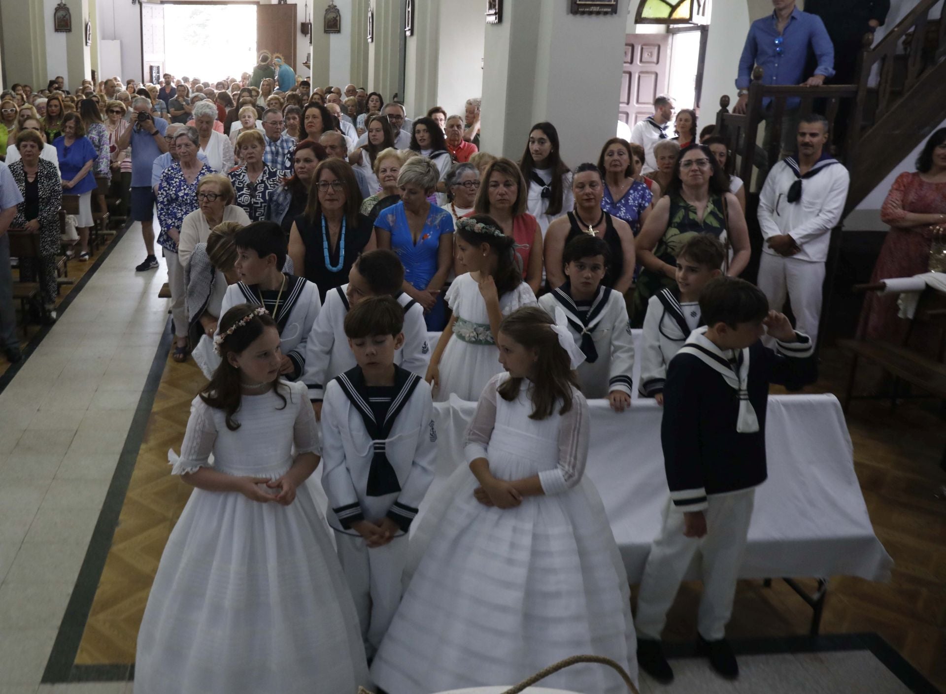 San Juan de la Arena celebra su procesión marinera, declarada de Interés Turístico