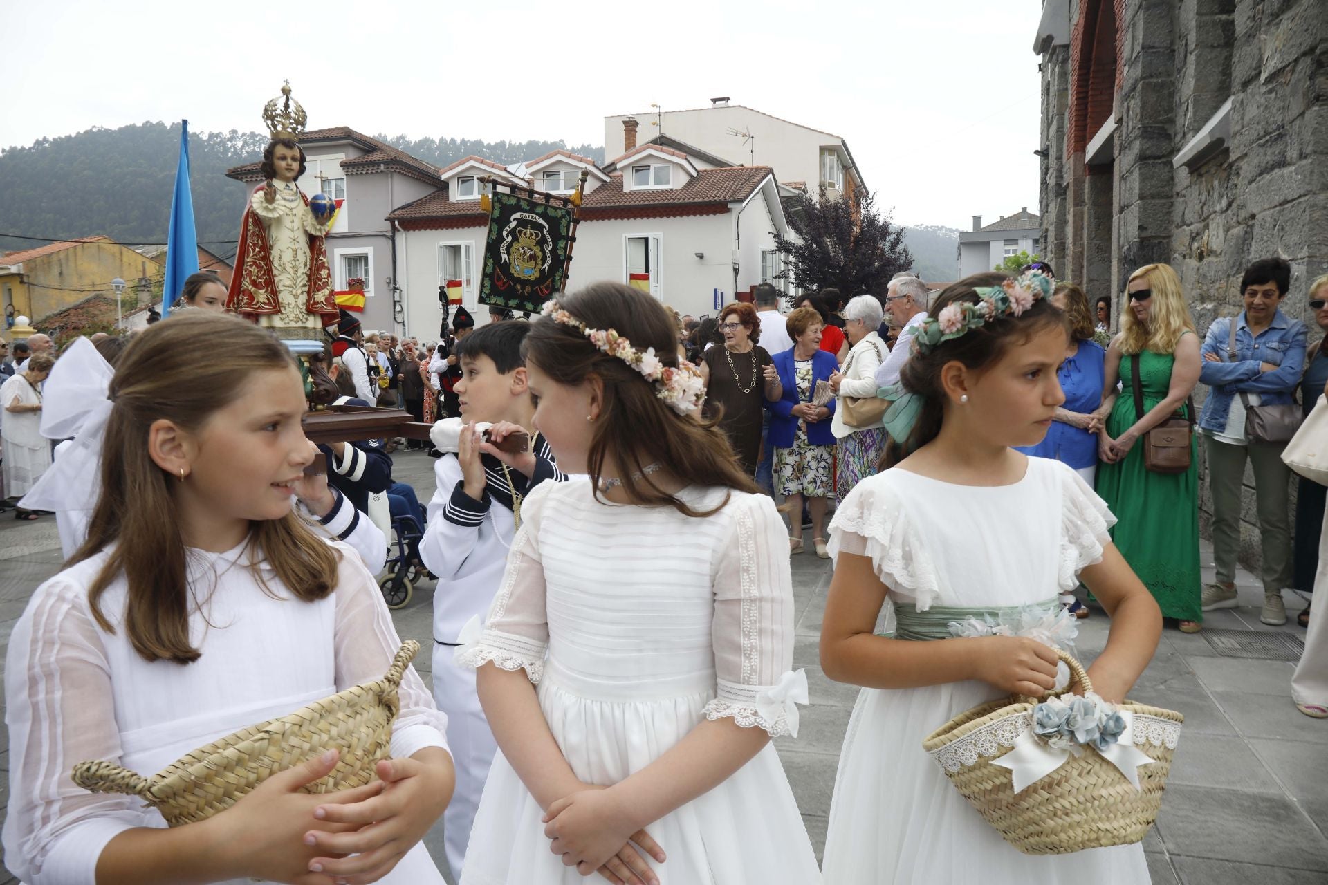 San Juan de la Arena celebra su procesión marinera, declarada de Interés Turístico