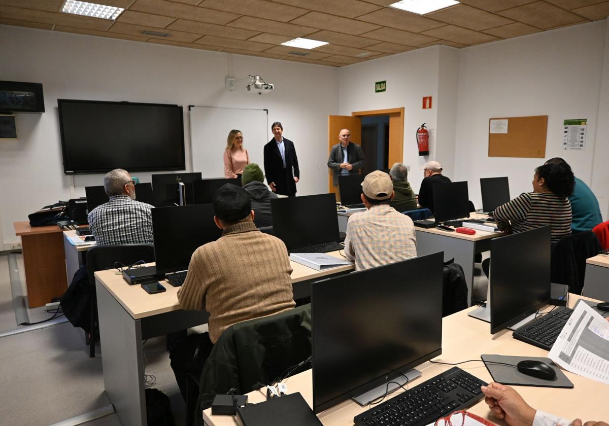 Presentación del itinerario formativo de atención nocturna al ciudadano.