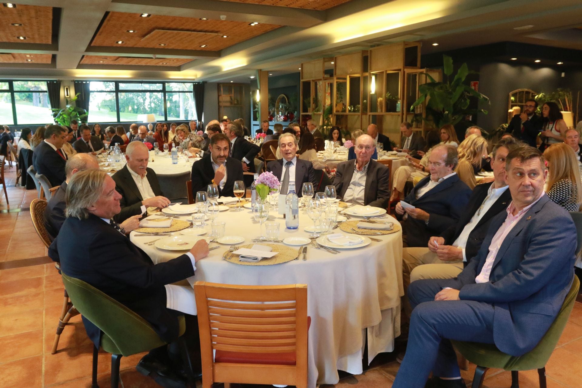 Entrega del reconocimiento &#039;Gijonés del año&#039; al Grupo Covadonga