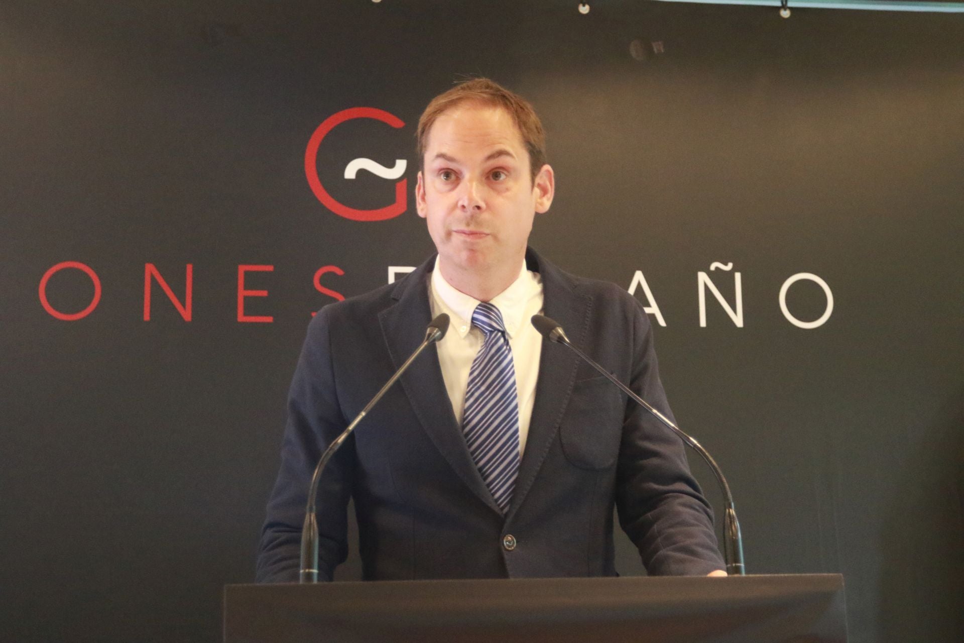 Entrega del reconocimiento &#039;Gijonés del año&#039; al Grupo Covadonga