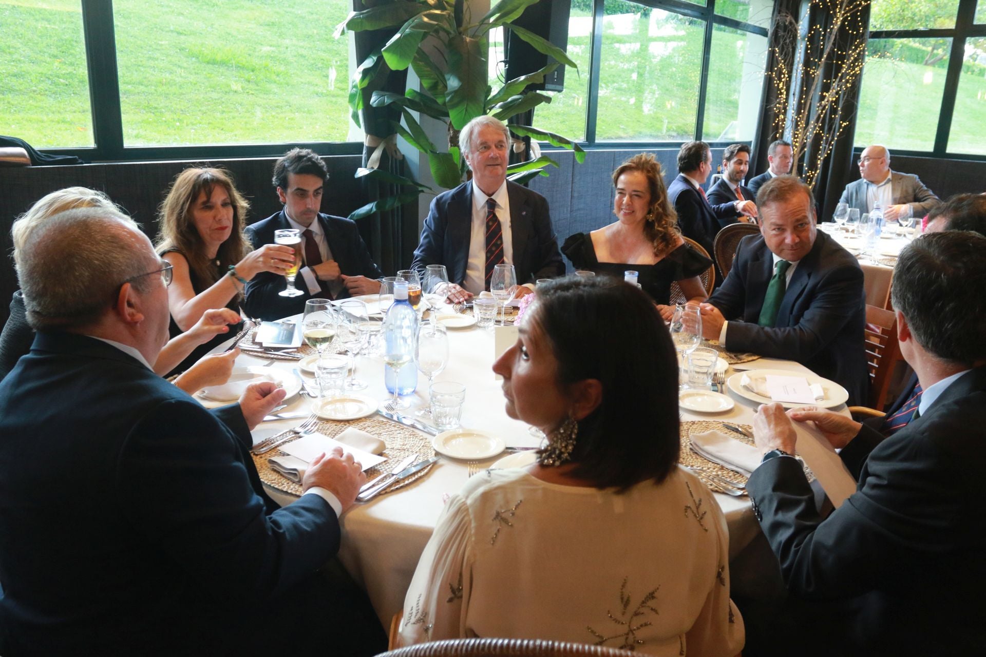 Entrega del reconocimiento &#039;Gijonés del año&#039; al Grupo Covadonga