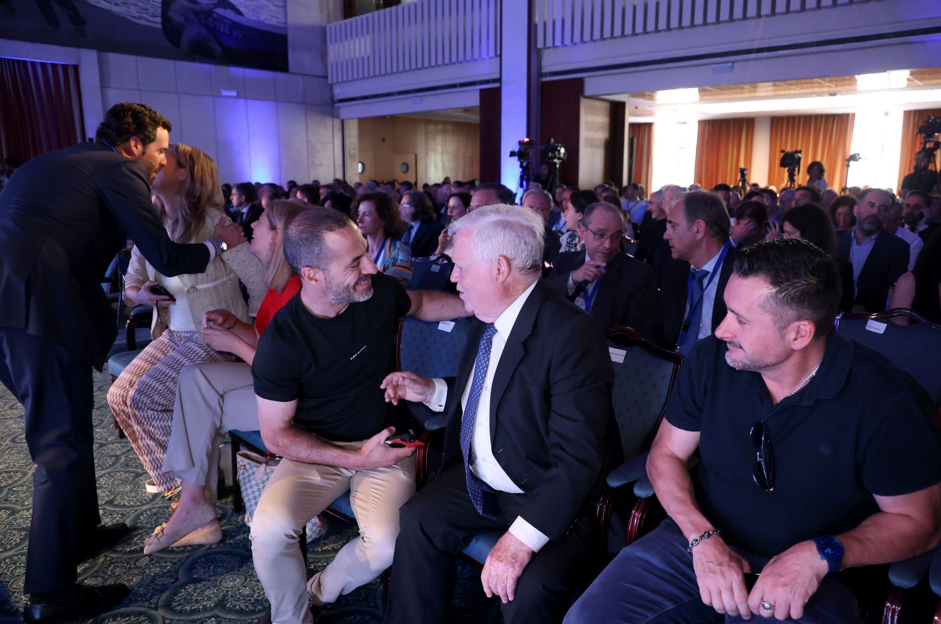 Fotos: Asamblea de Fade en el hotel Reconquista, en Oviedo