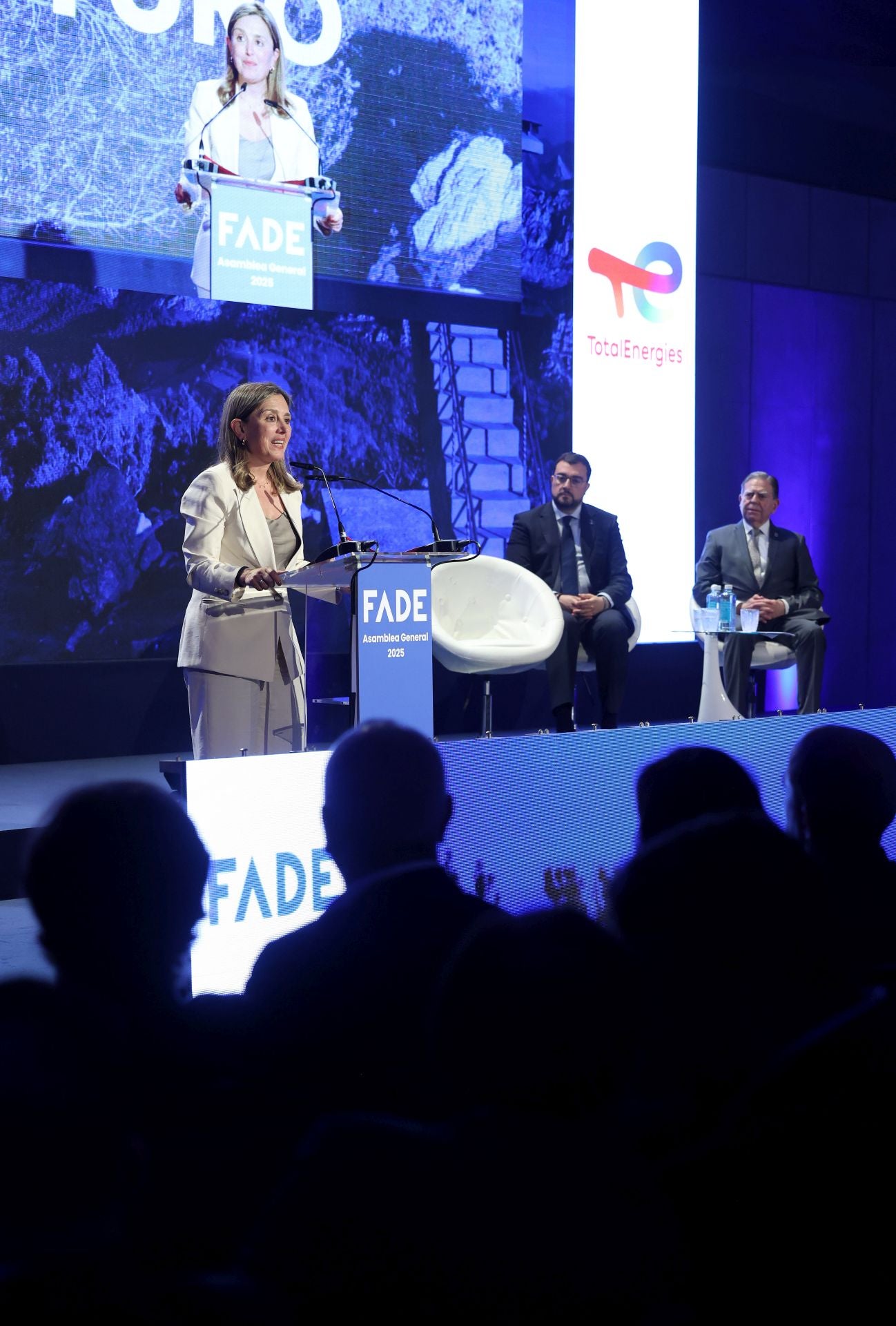 Fotos: Asamblea de Fade en el hotel Reconquista, en Oviedo
