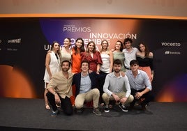 Parte del equipo de U4Impact, en la primera edición de los Premios Innovación Sostenible Universitaria que organizó en colaboración con Vocento.