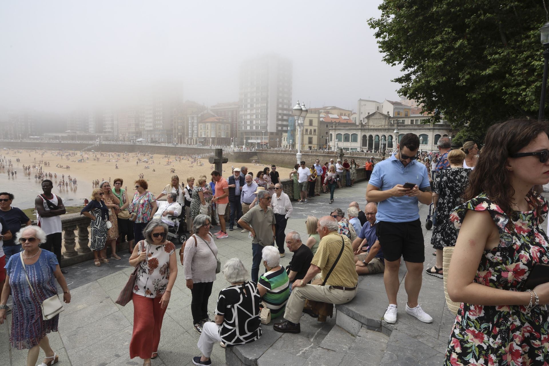 Gijón se rinde a San Pedro