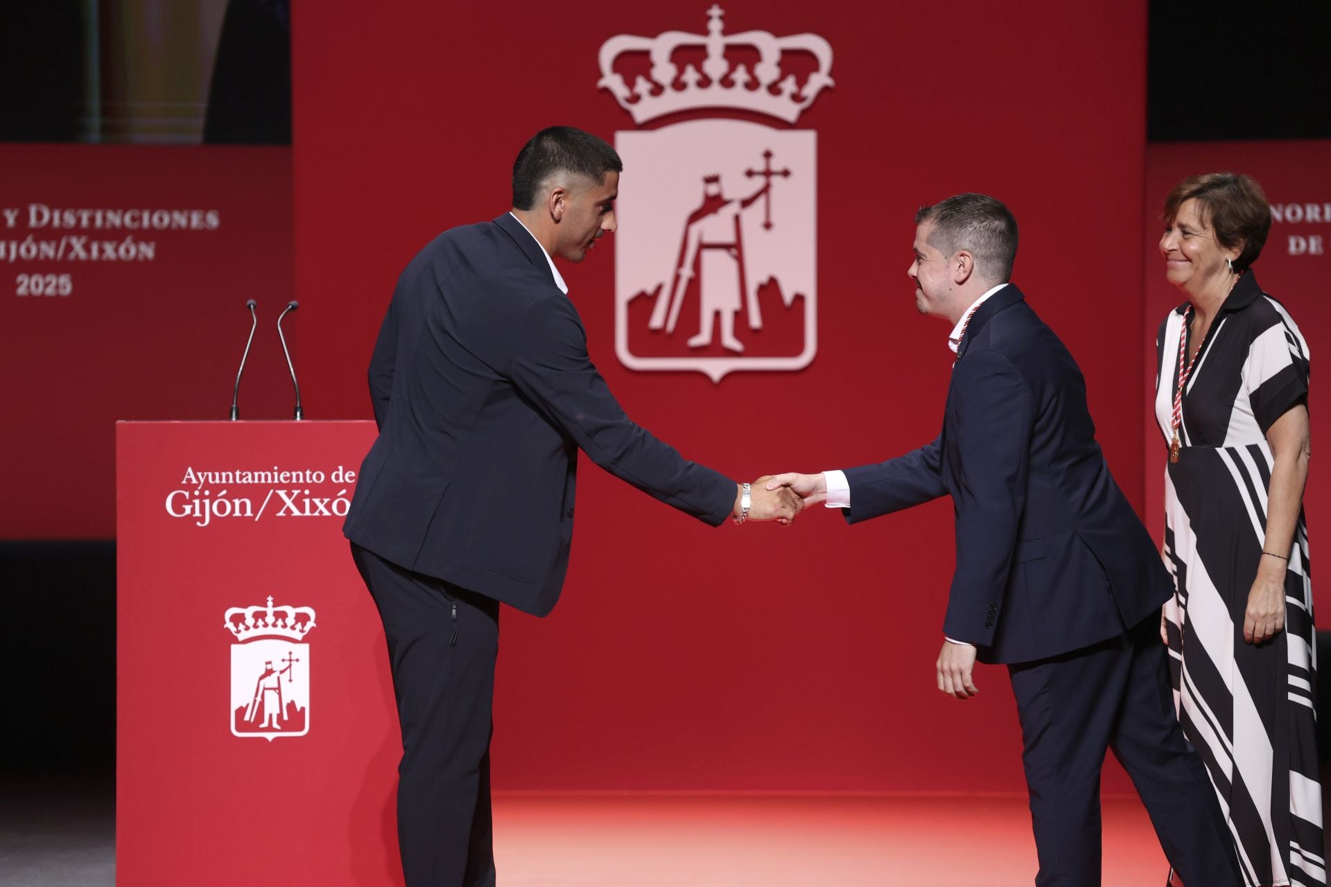 Gijón entrega sus medallas