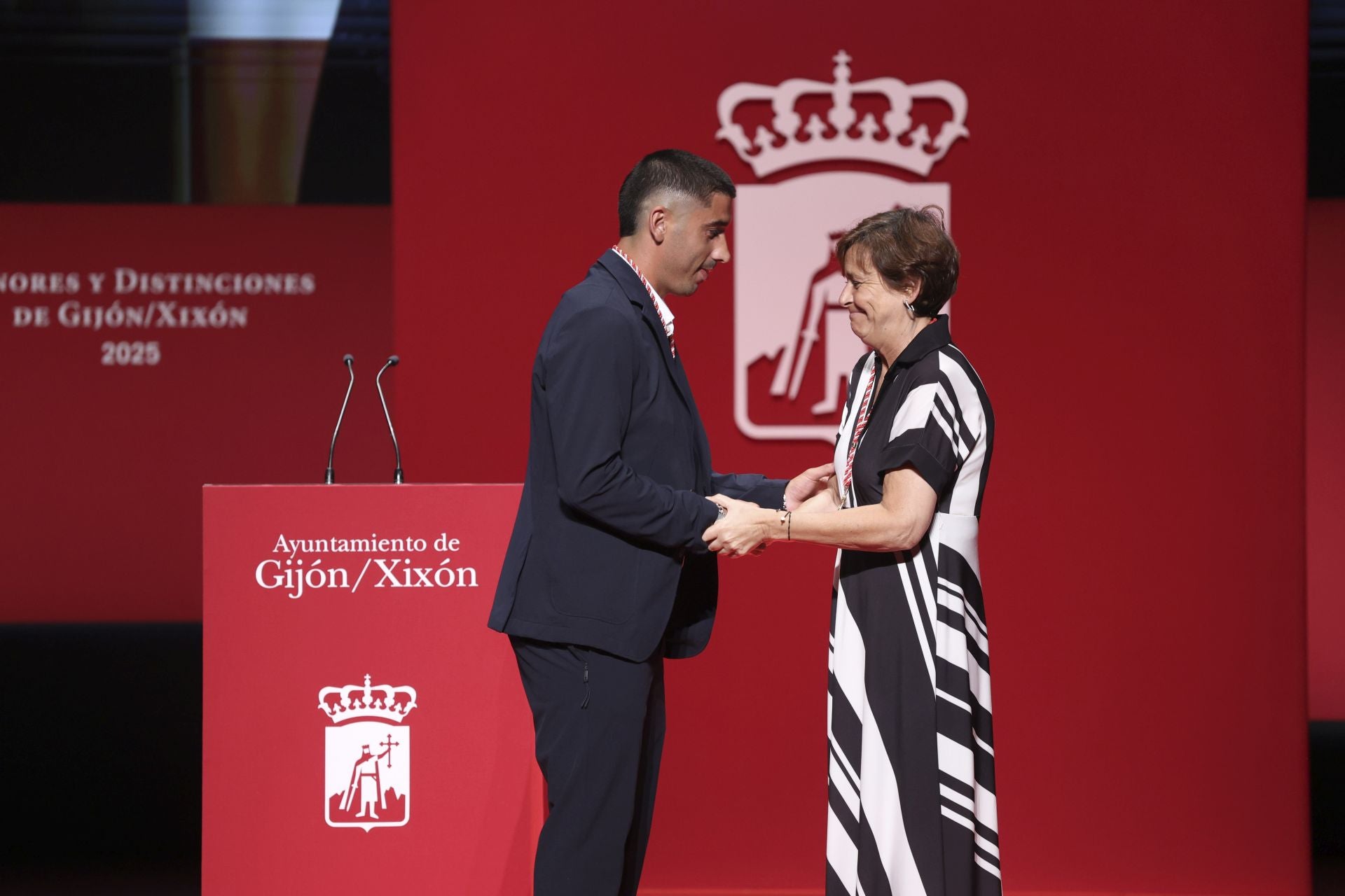 Gijón entrega sus medallas