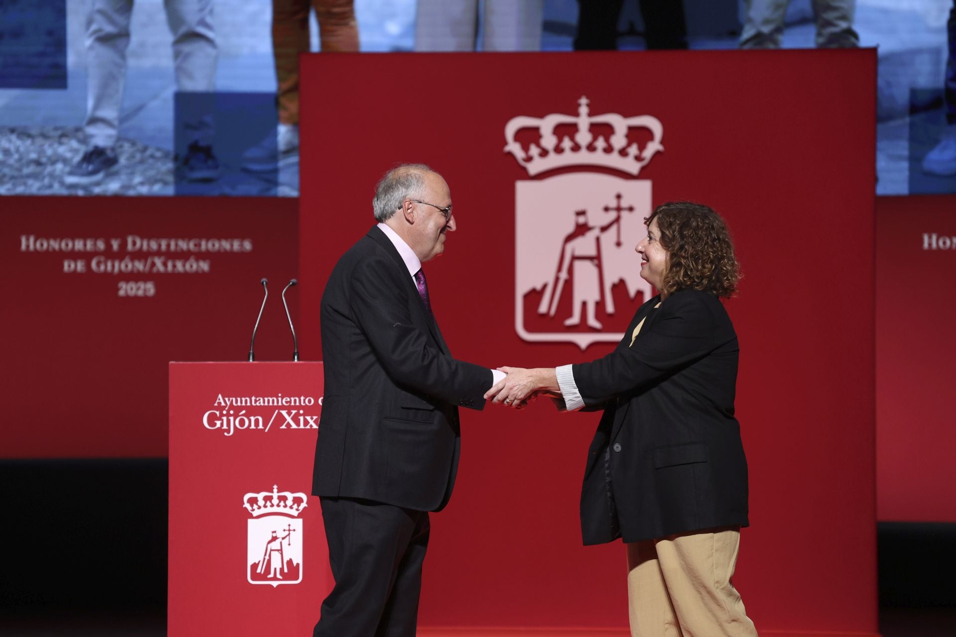 Gijón entrega sus medallas