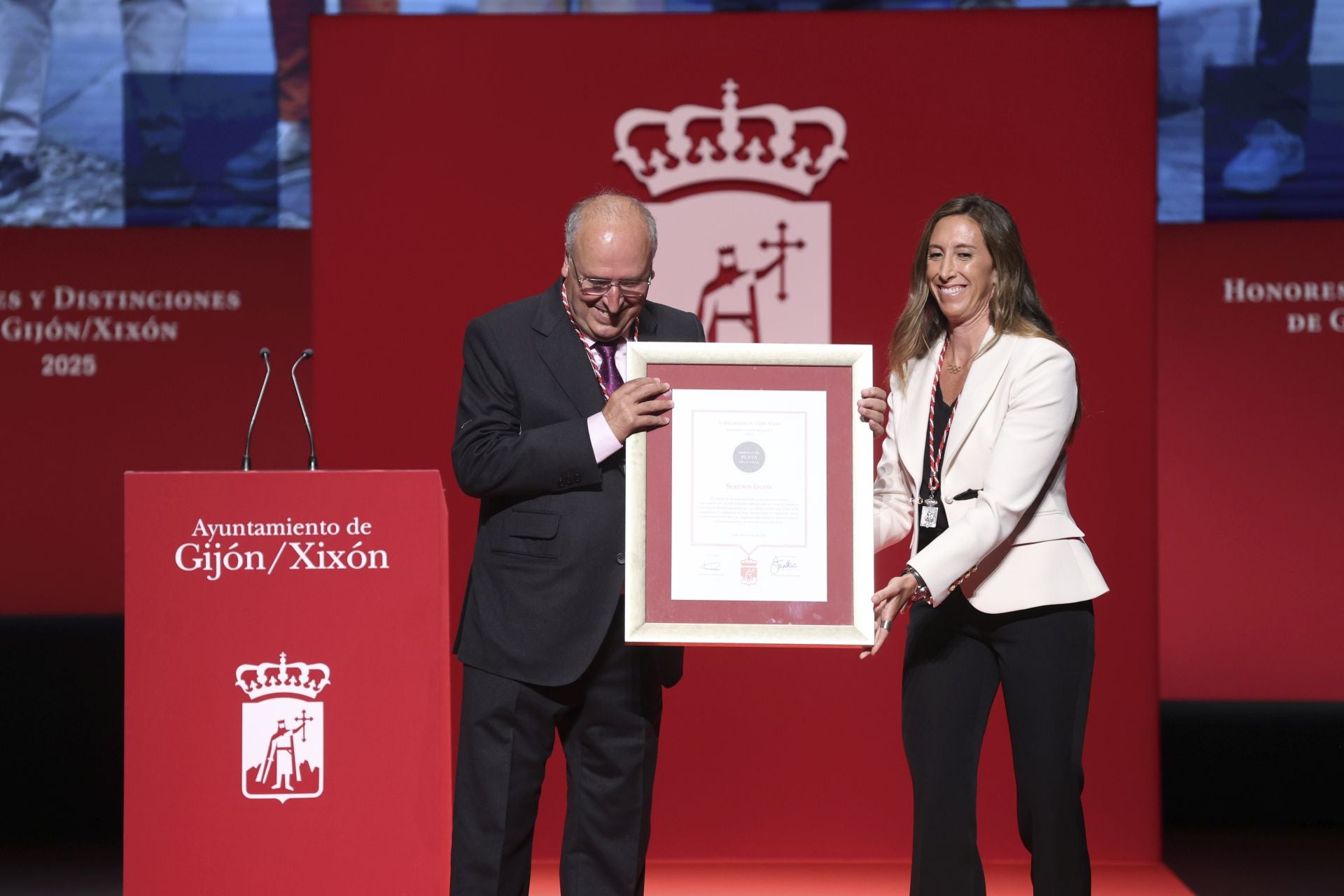 Gijón entrega sus medallas