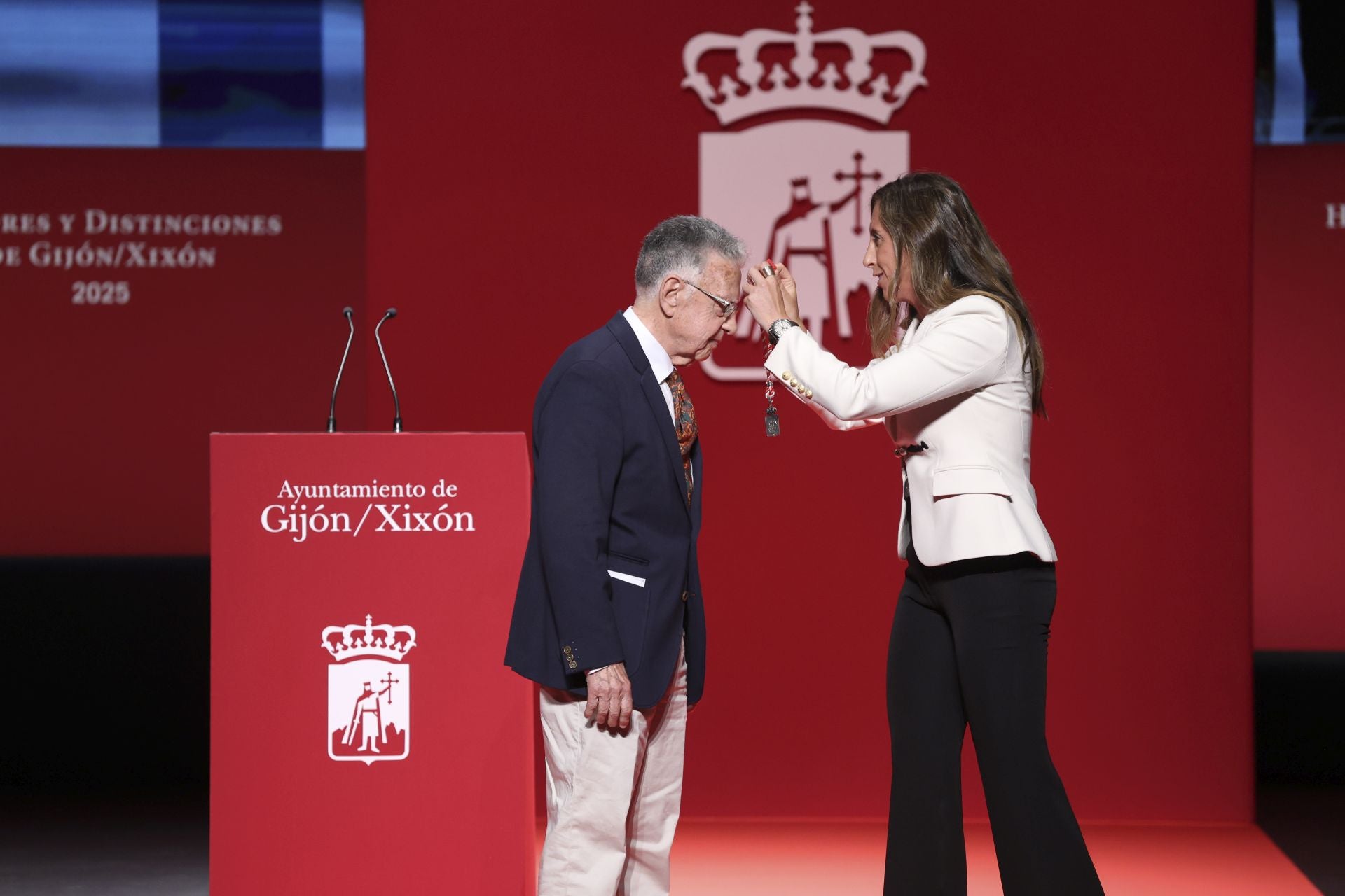 Gijón entrega sus medallas