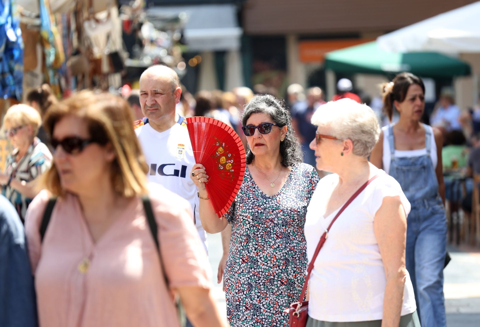 Domingo de agobiante calor: Asturias supera los 36 grados