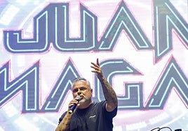 Juan Magán puso calor a la noche de Gijón a ritmo de electrolatino.