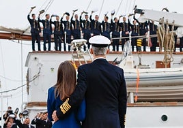Los Reyes protagonizaron una emocionante despedida en Cádiz.