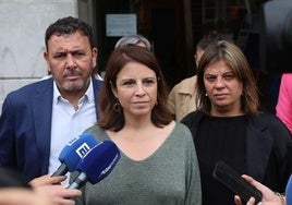 Adriana Lastra y Gimena Llamedo, en Pola de Laviana.