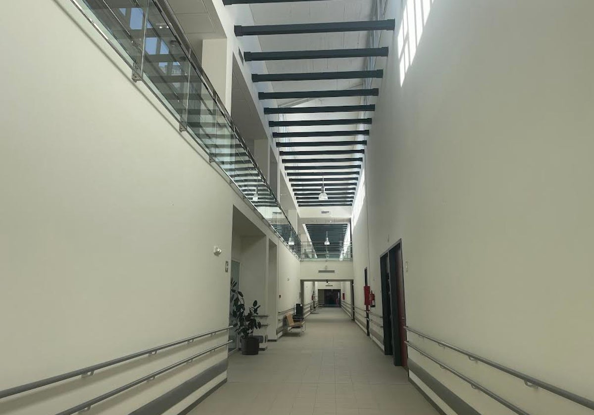 Interior del Credine, en Barros