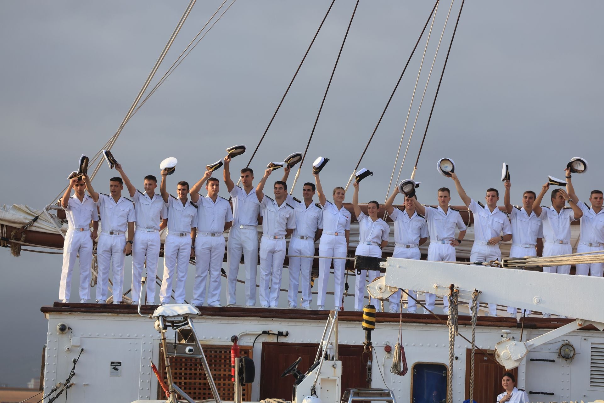 Gijón recibe a la Princesa Leonor y al &#039;Elcano&#039;: un día para la historia contado en imágenes