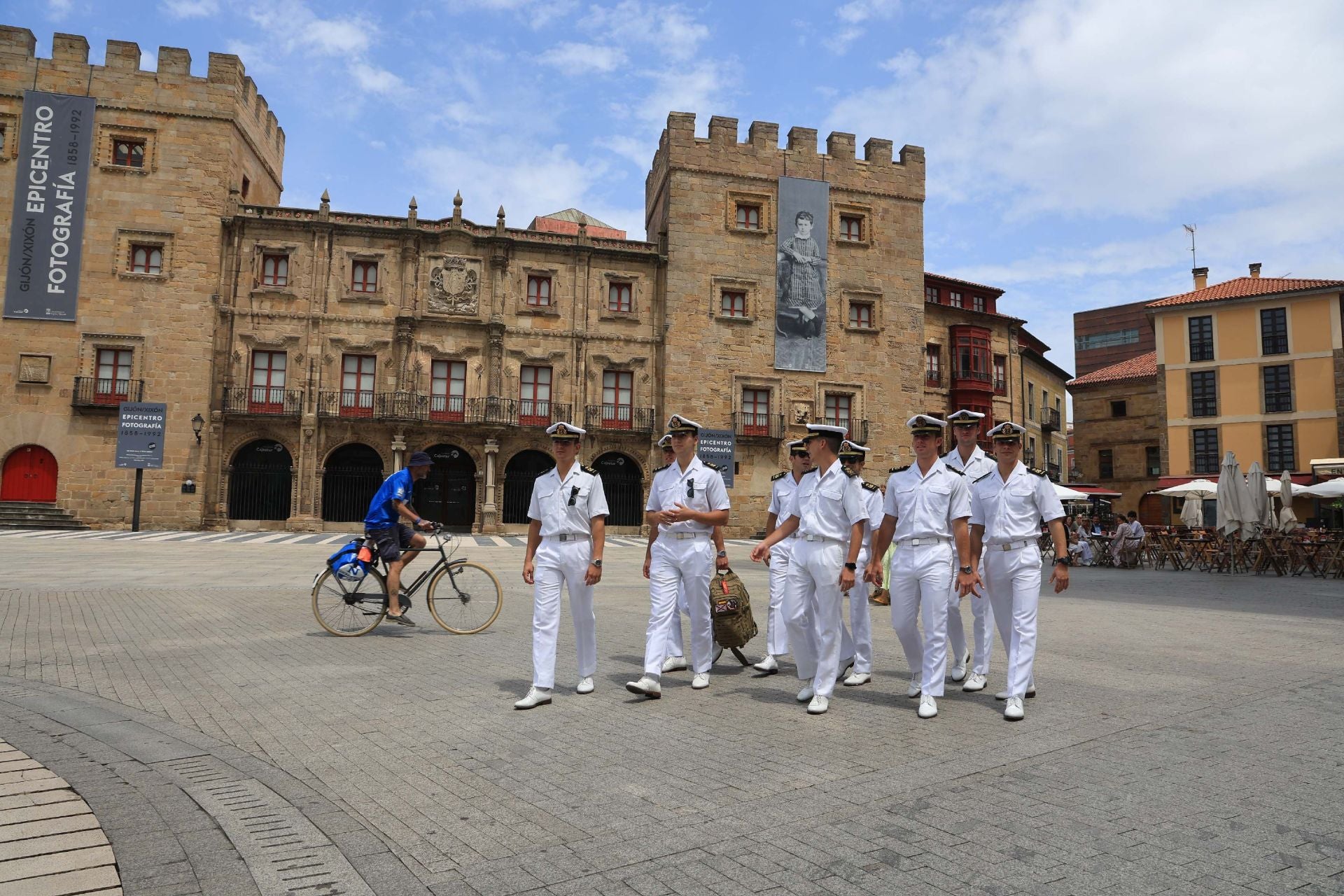 Gijón recibe a la Princesa Leonor y al &#039;Elcano&#039;: un día para la historia contado en imágenes