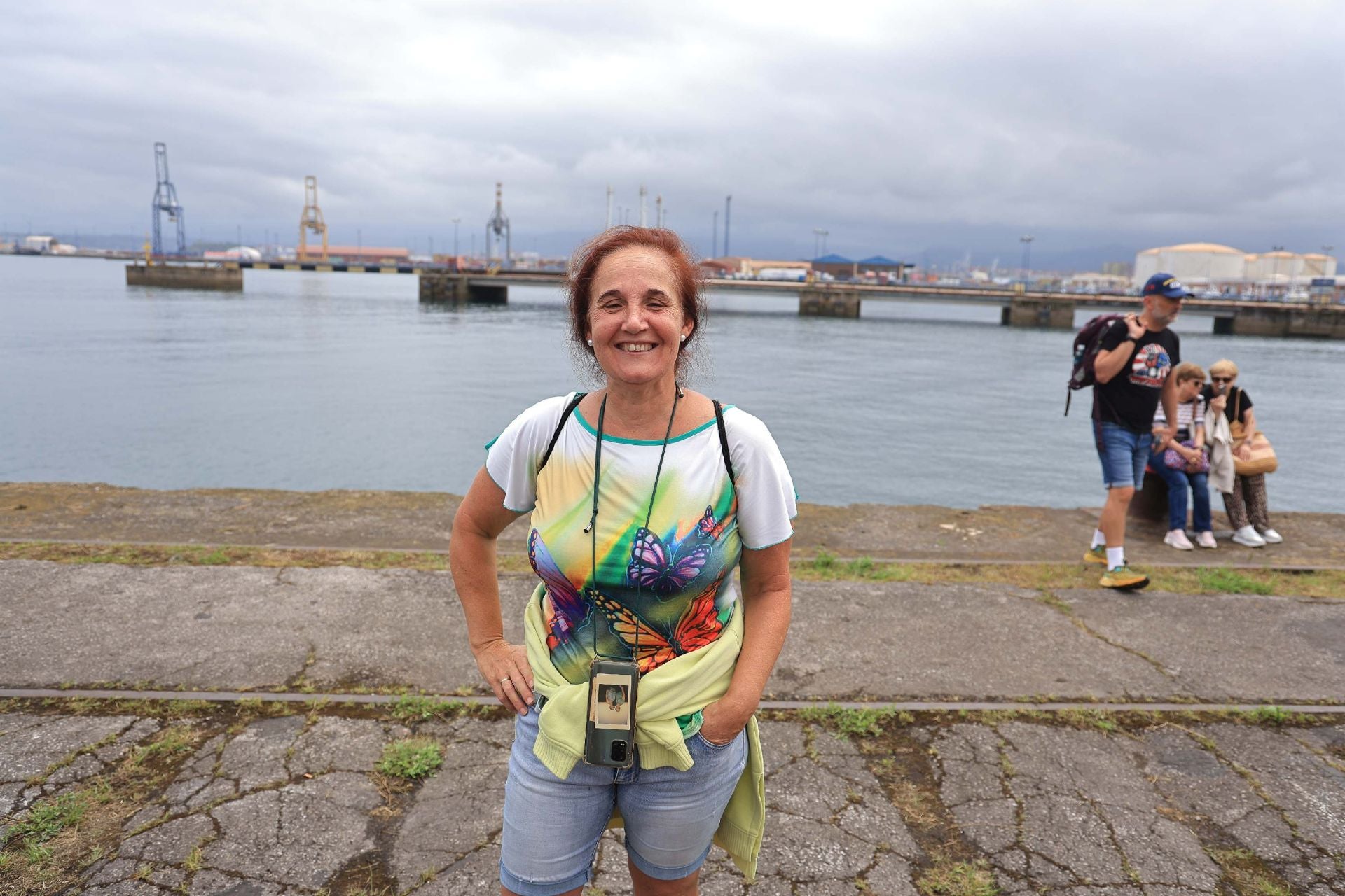 Largas colas en Gijón para visitar el &#039;Elcano&#039;