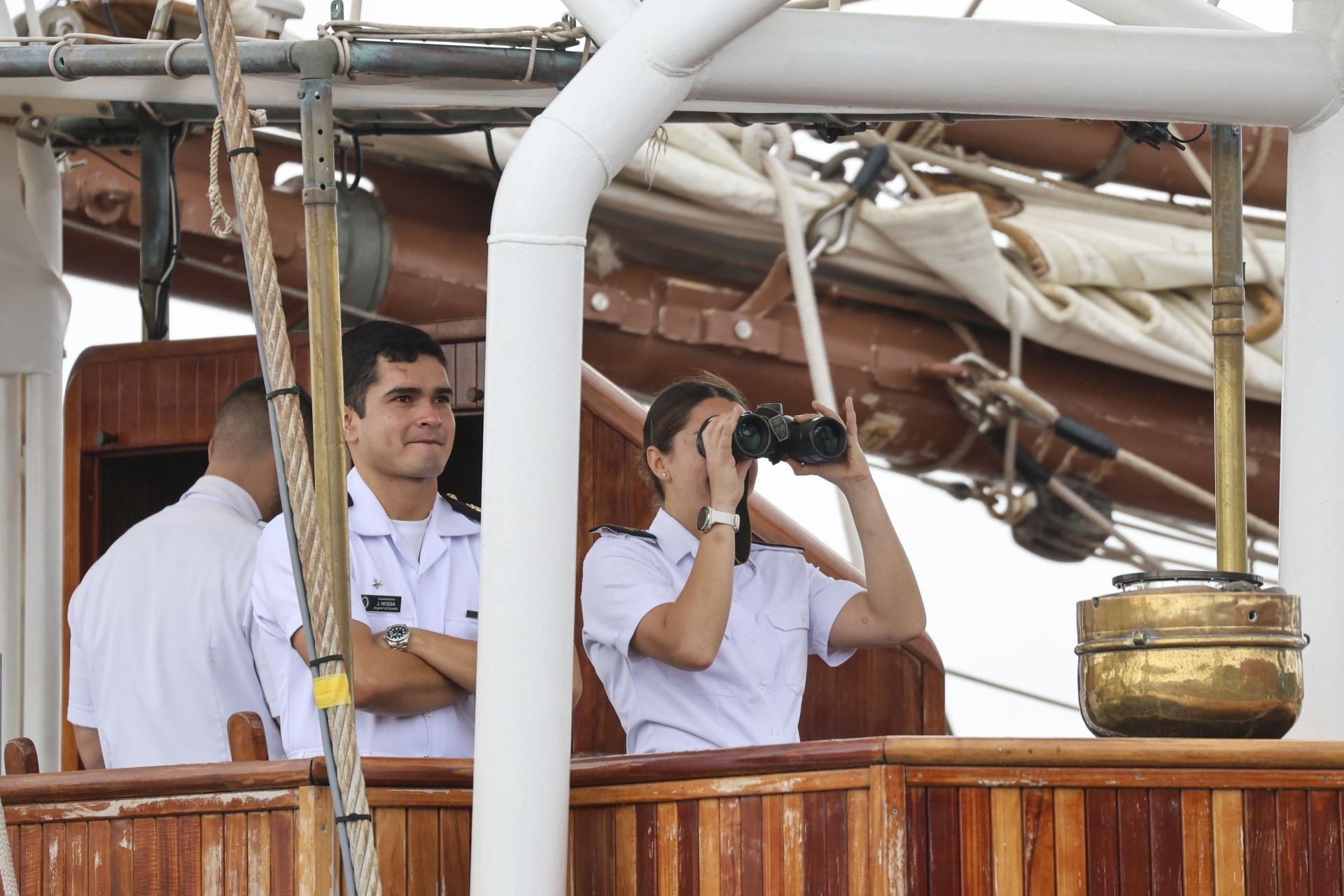 Una despedida entre sonrisas: así concluye la histórica visita del &#039;Elcano&#039; y la Princesa Leonor a Gijón