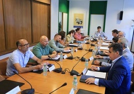 Reunión de la junta rectora del Instituto Asturiano de Prevención de Riesgos Laborales.