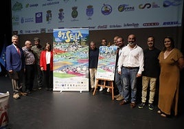 Juan Manuel Feliz, Arcadi Moradell, Xuan Cueto, Gimena Llamedo, Emilio García, José Manuel González, Miguel Ángel Gallo, Iván Allende, Paulo García, Ángel García y Manuel Fernández, tras la presentación del Descenso Internacional del Sella.
