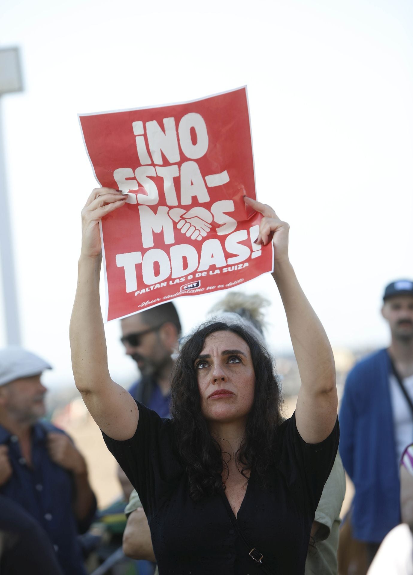 Los sindicatos claman en Gijón por la libertad de &#039;las seis de la Suiza&#039;