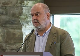 Benjamín Lana, durante su intervención en el acto de las Calderetas.