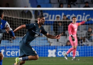 El Sporting se interesa por el medio del Espanyol Justin Smith