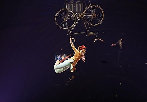 Las espectaculares imágenes que deja 'Kurios' del Cirque du Soleil en su estreno en Gijón