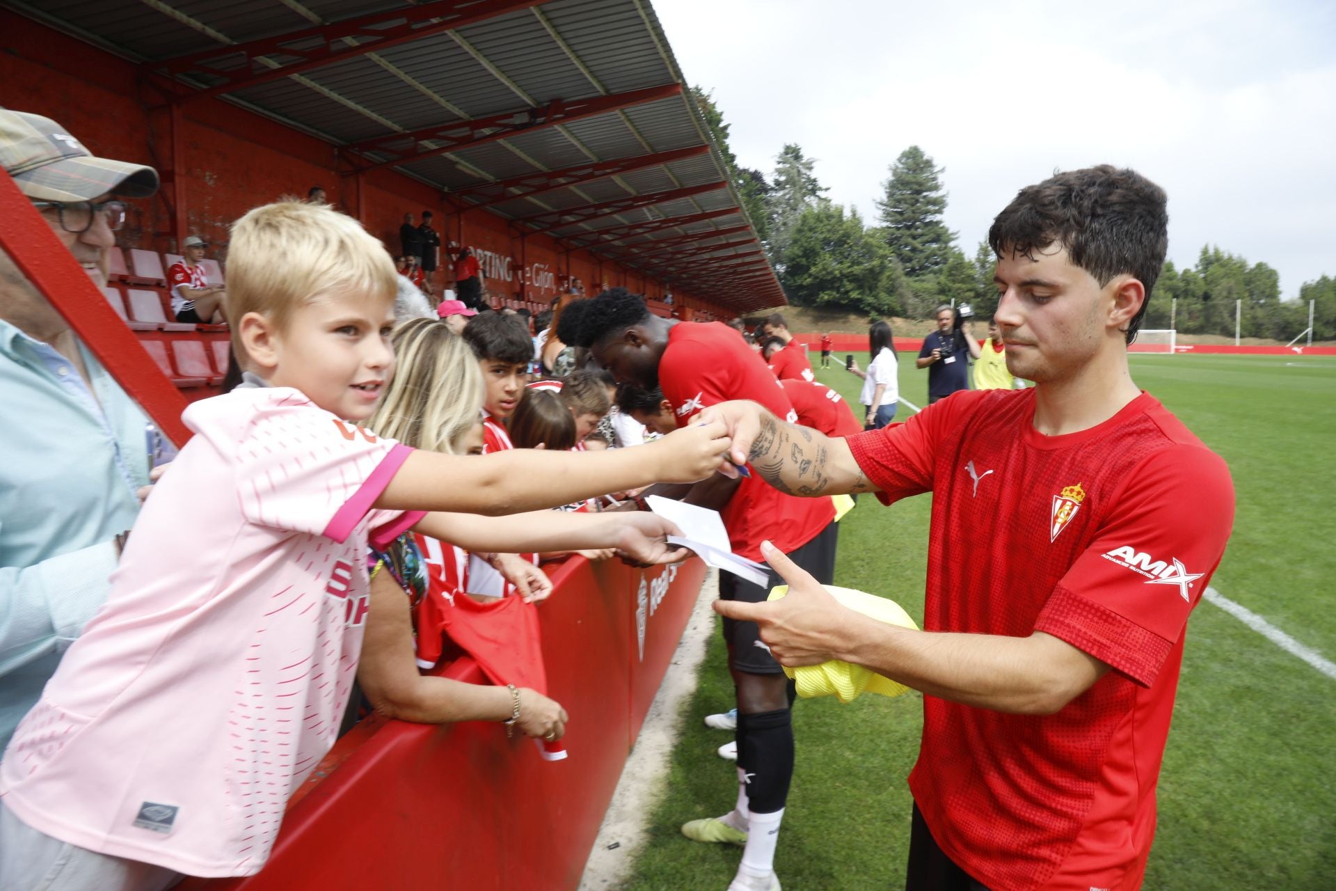 &#039;Mareona&#039; en el primer entrenamiento de la temporada del Sporting de Gijón