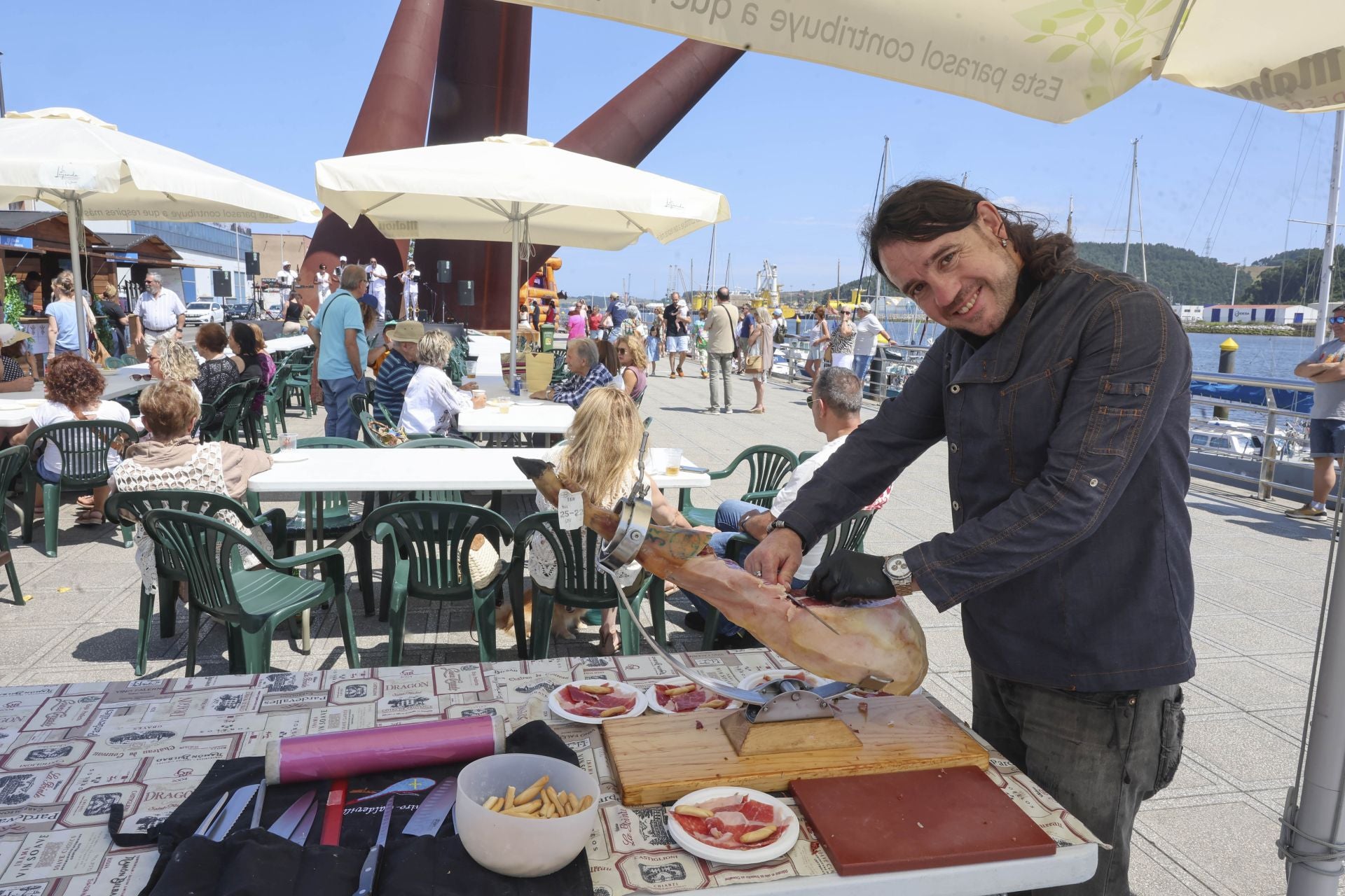 La ría de Avilés se inunda de fiesta: las mejores fotos de Gastronáutica