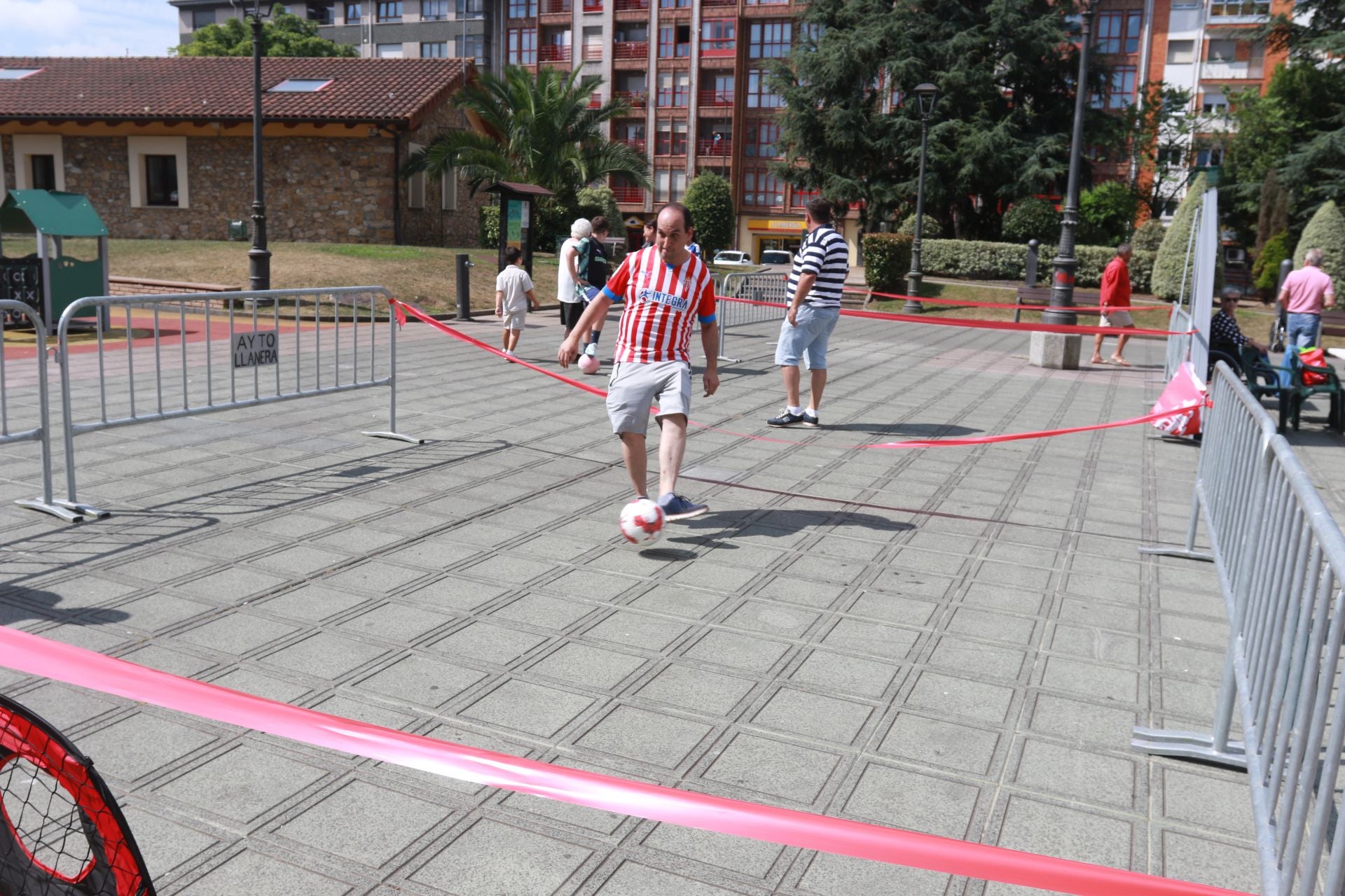 500 aficionados se suman en Llanera al Encuentro de Peñas del Sporting de Gijón