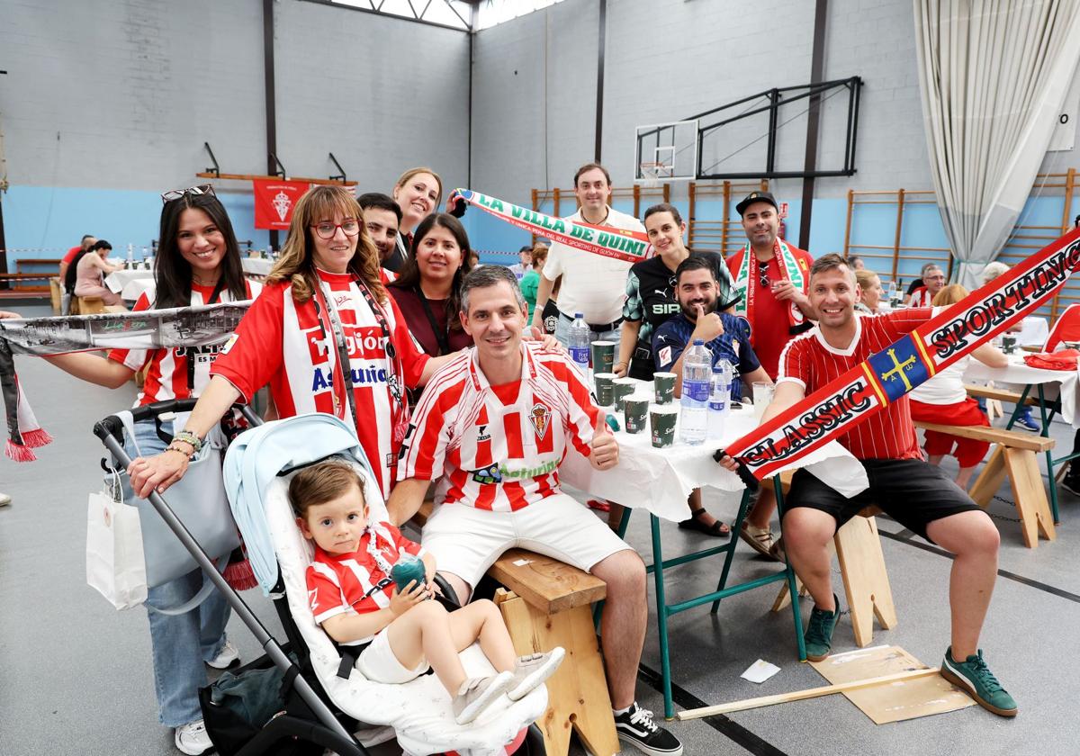 500 aficionados se suman en Llanera al Encuentro de Peñas del Sporting de Gijón
