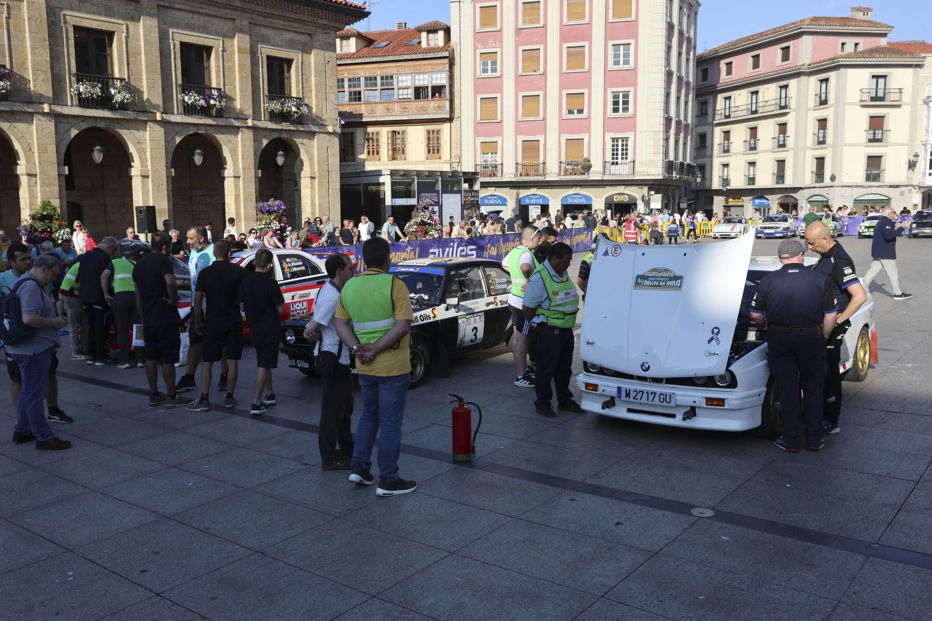 Avilés quema rueda: las fotos que deja el Rallye Histórico