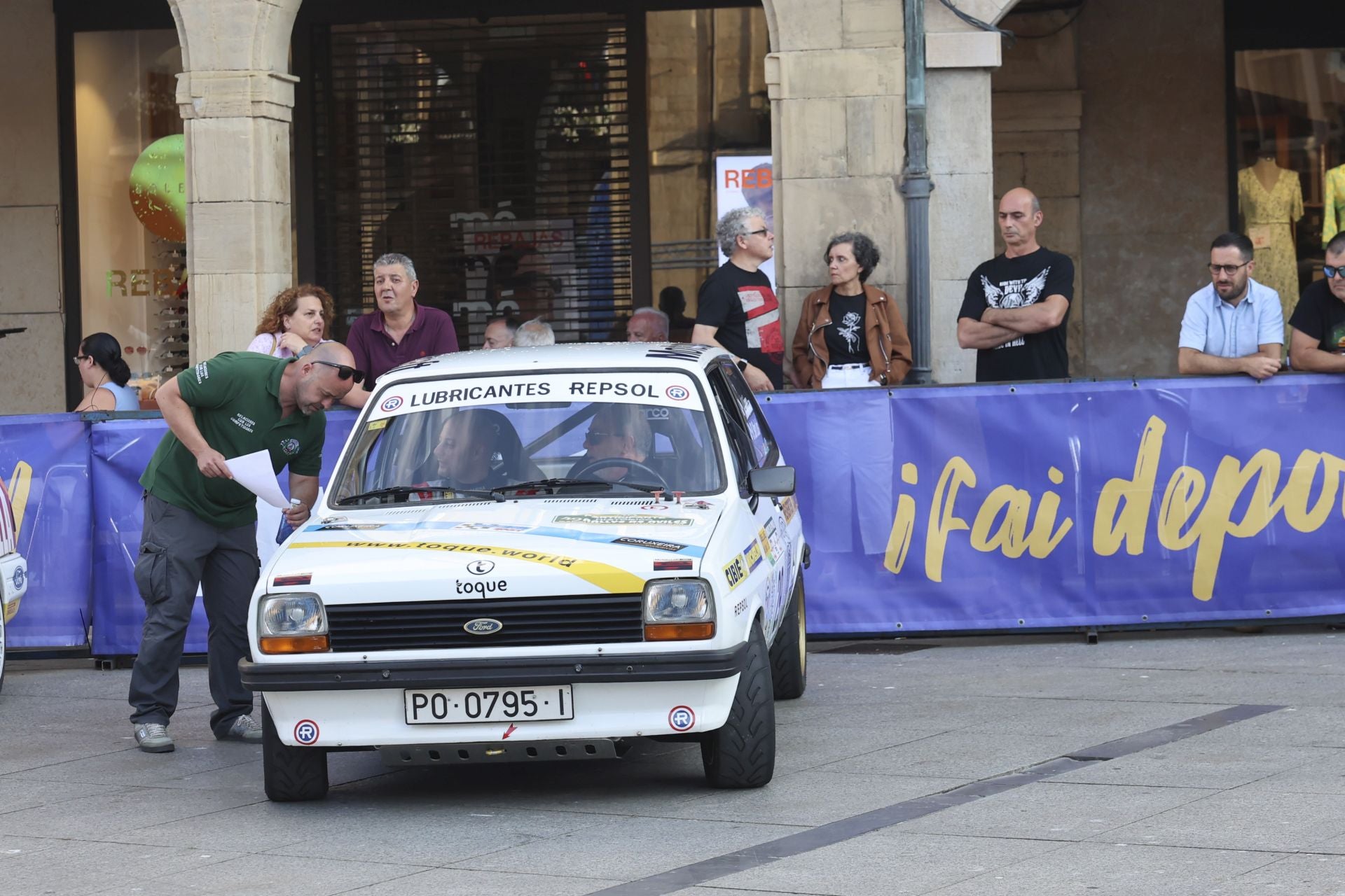 Avilés quema rueda: las fotos que deja el Rallye Histórico