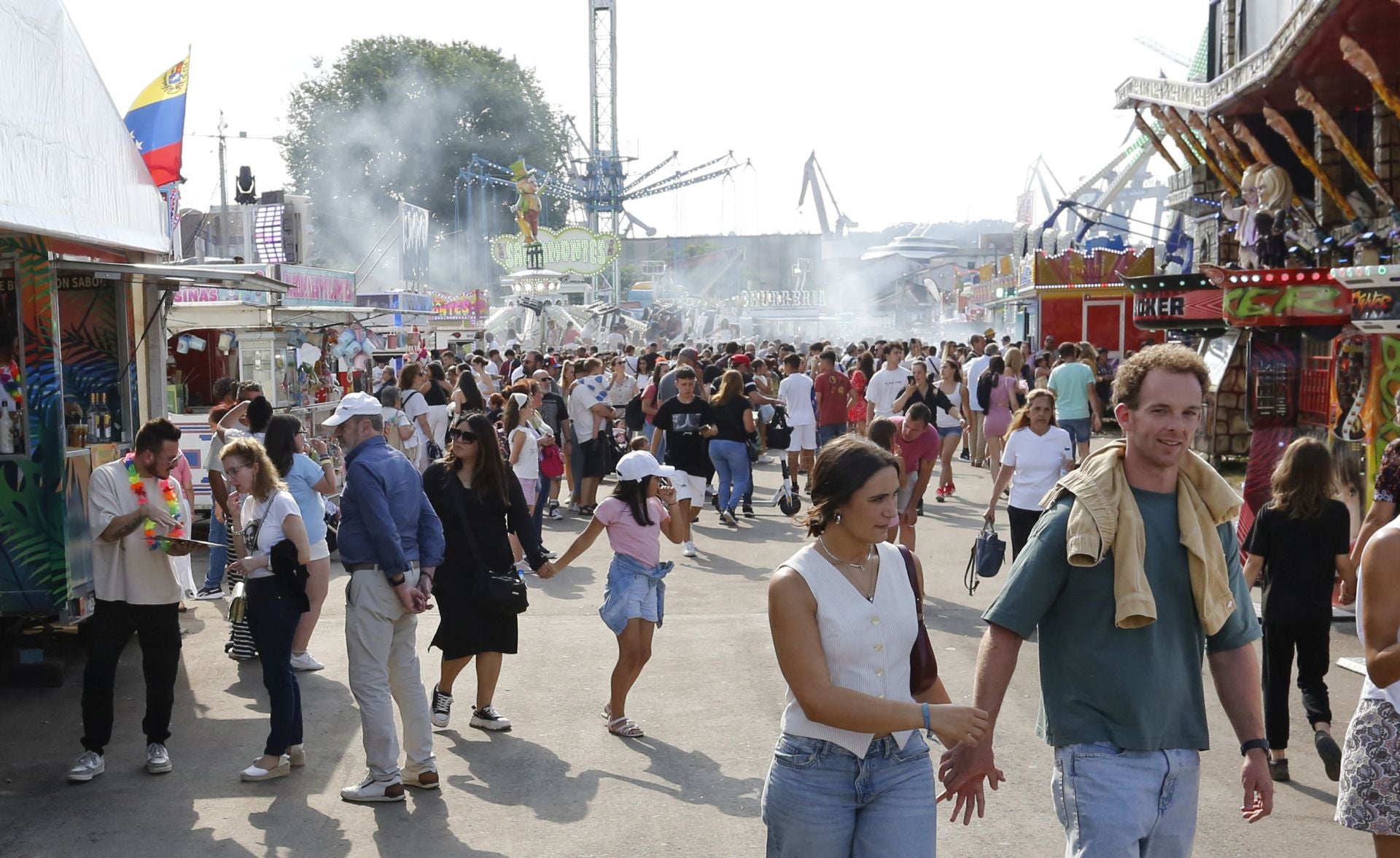 La Semana Negra de Gijón se despide del astillero