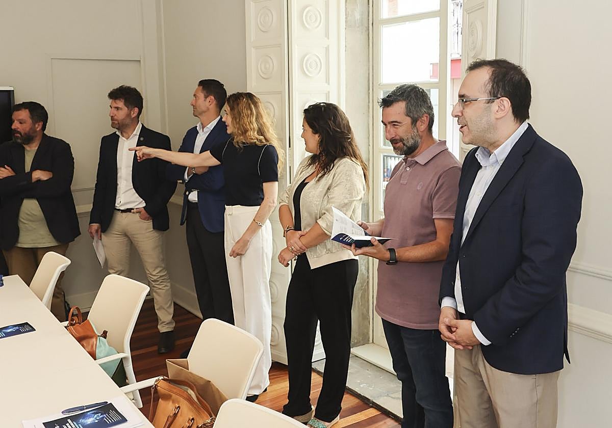Ángel Espiniella, Jorge García, Pablo Díaz, Pino del Río, María Cezón, Manuel Campa y Rodrigo García.