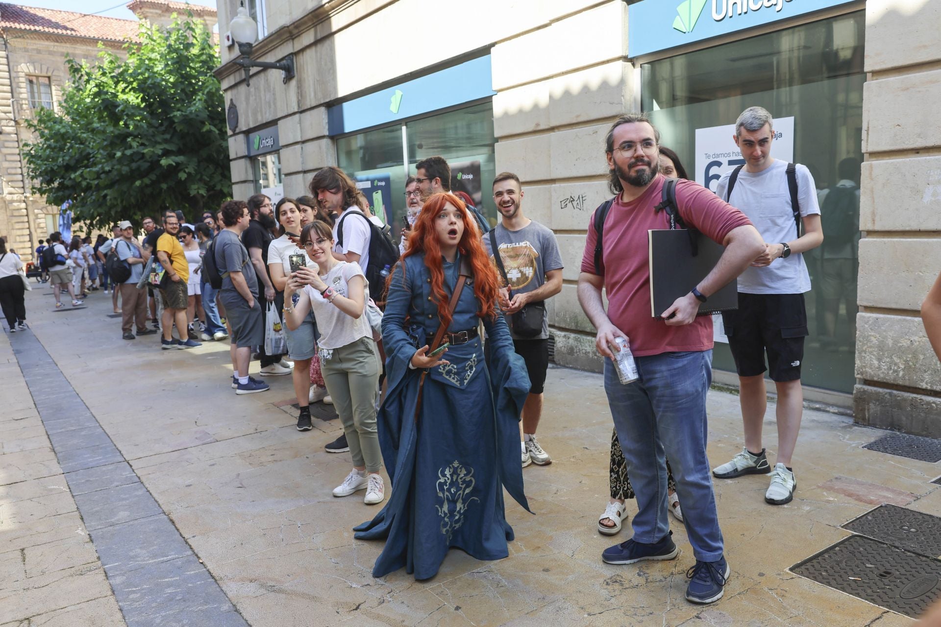 El Festival Celsius de Avilés echa a andar: largas colas por Brandon Sanderson