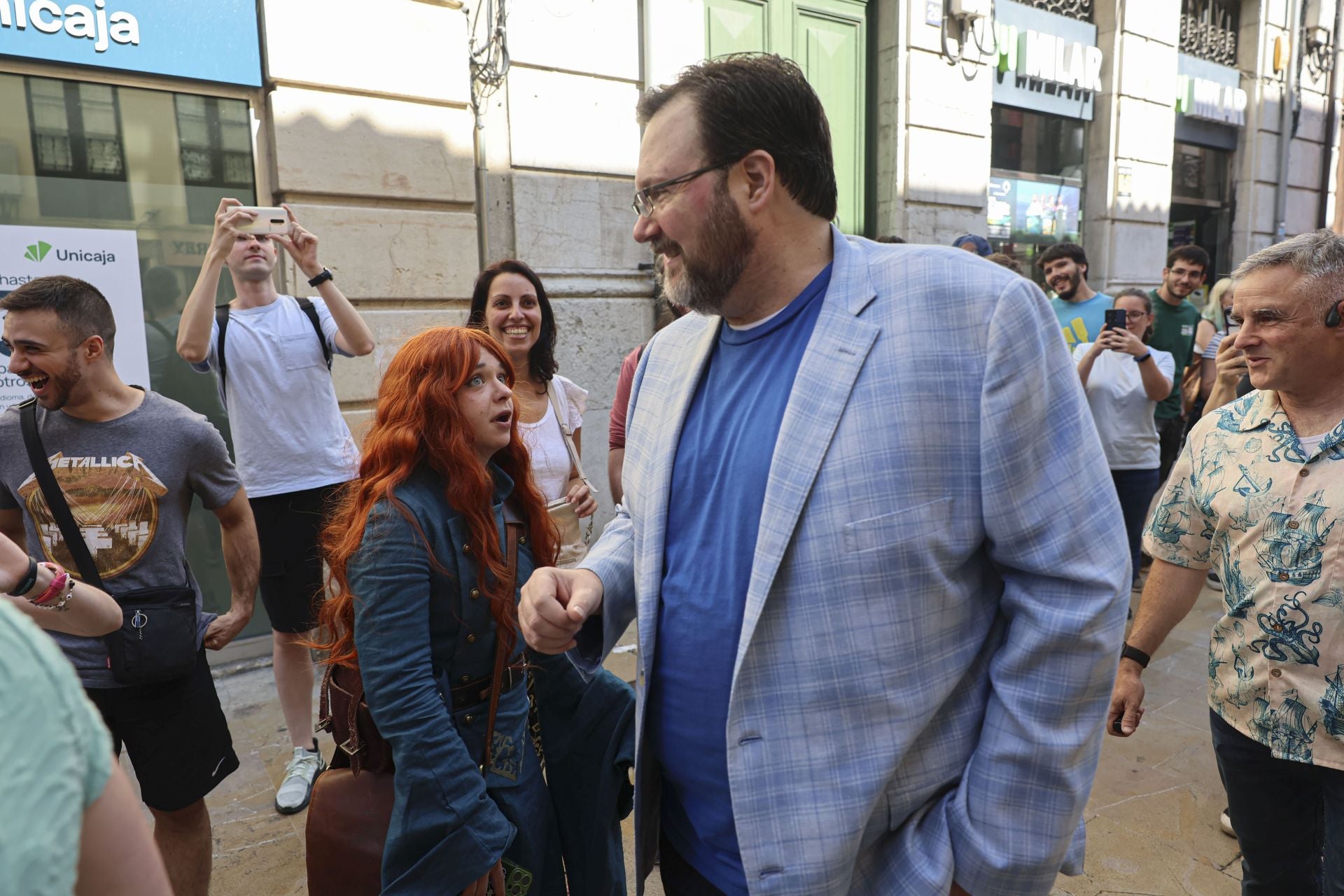 El Festival Celsius de Avilés echa a andar: largas colas por Brandon Sanderson