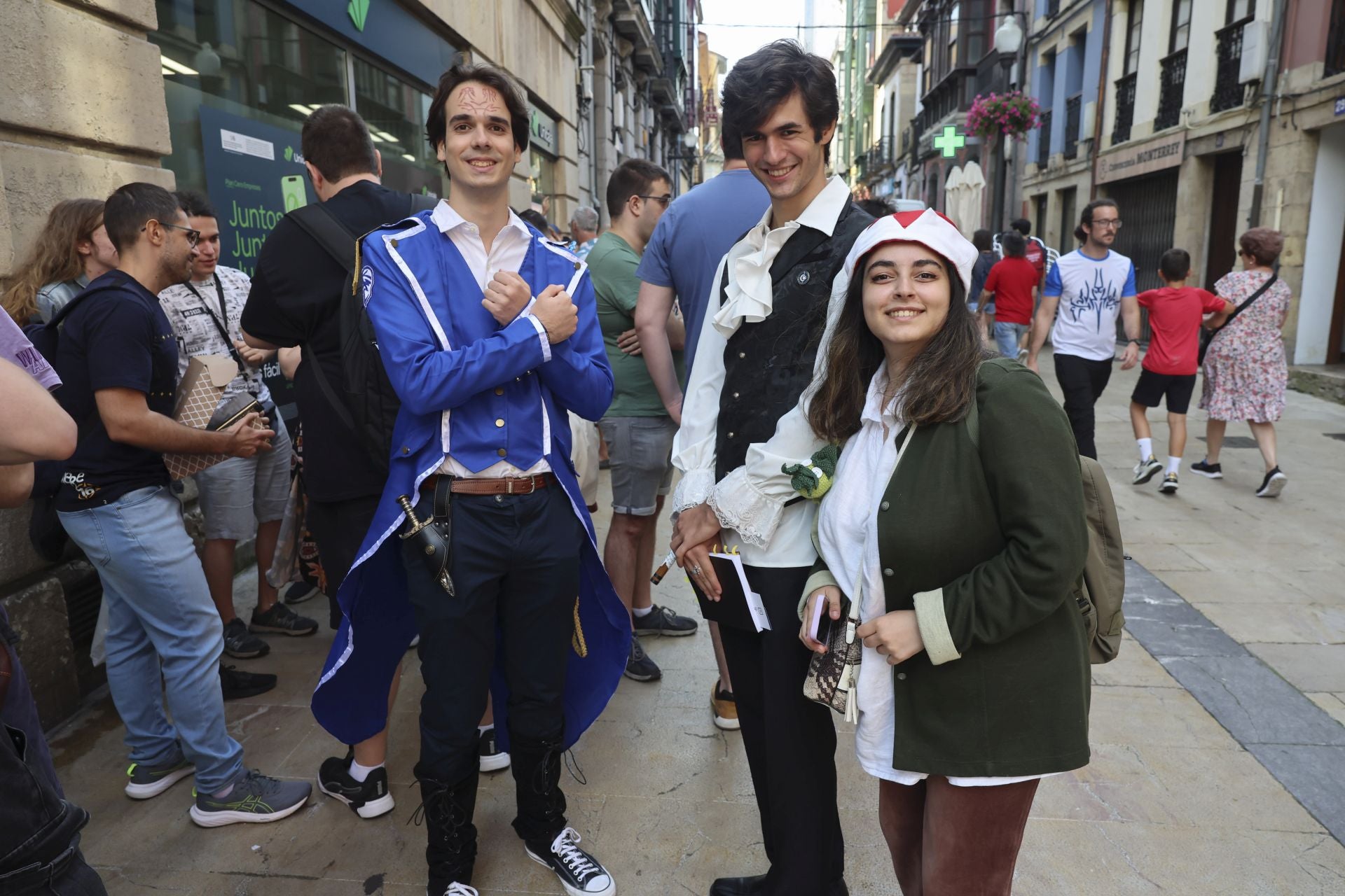 El Festival Celsius de Avilés echa a andar: largas colas por Brandon Sanderson