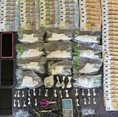 Material incautado por los agentes.
