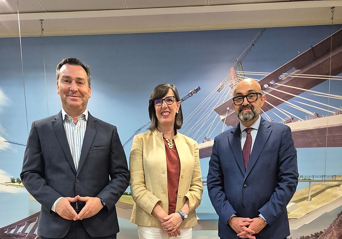 Gustavo Santana, Nieves Roqueñí y Pedro Marco de la Peña.