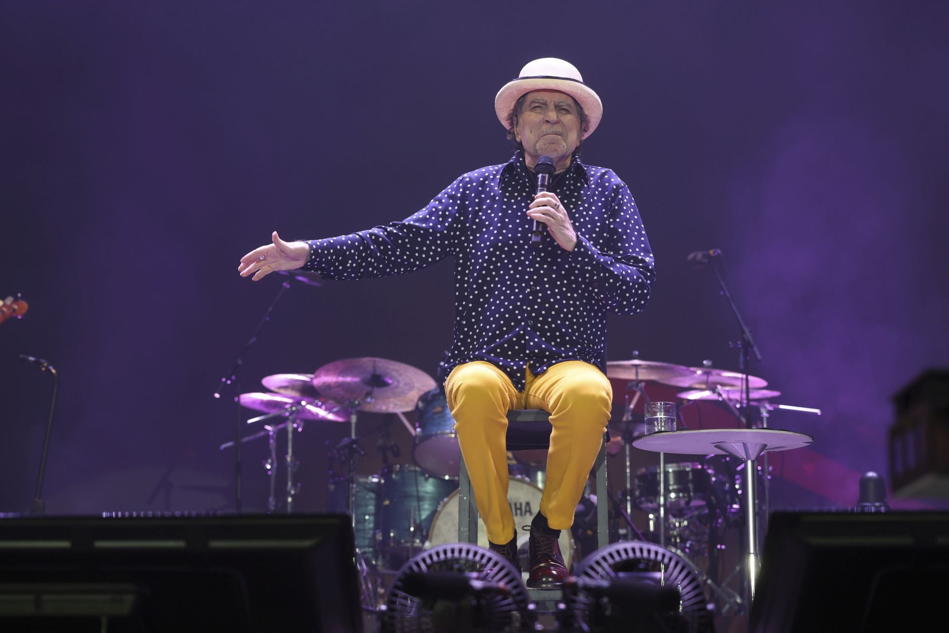 Gijón se rinde a Joaquín Sabina