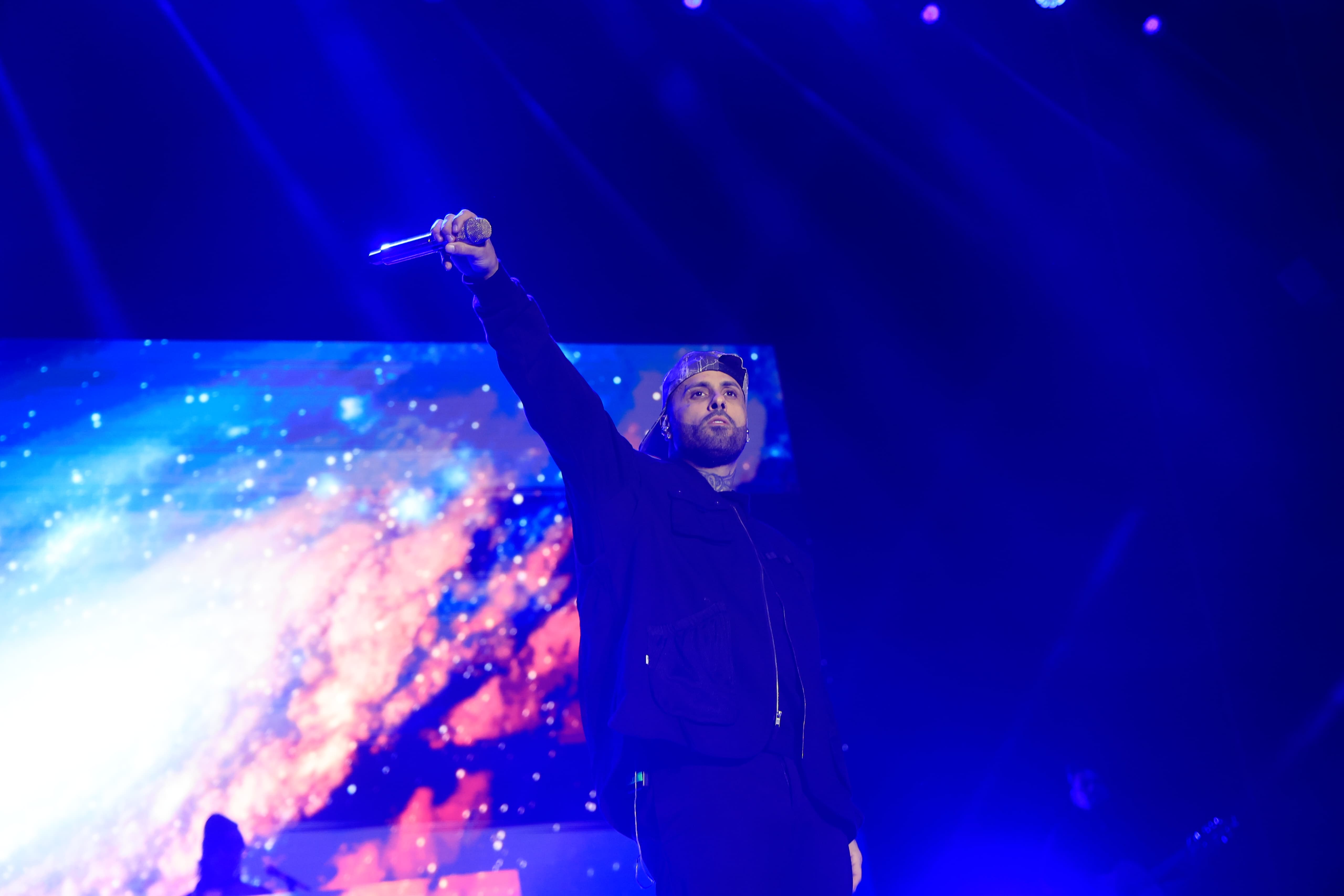 Asturias se rinde a la última descarga del Boombastic