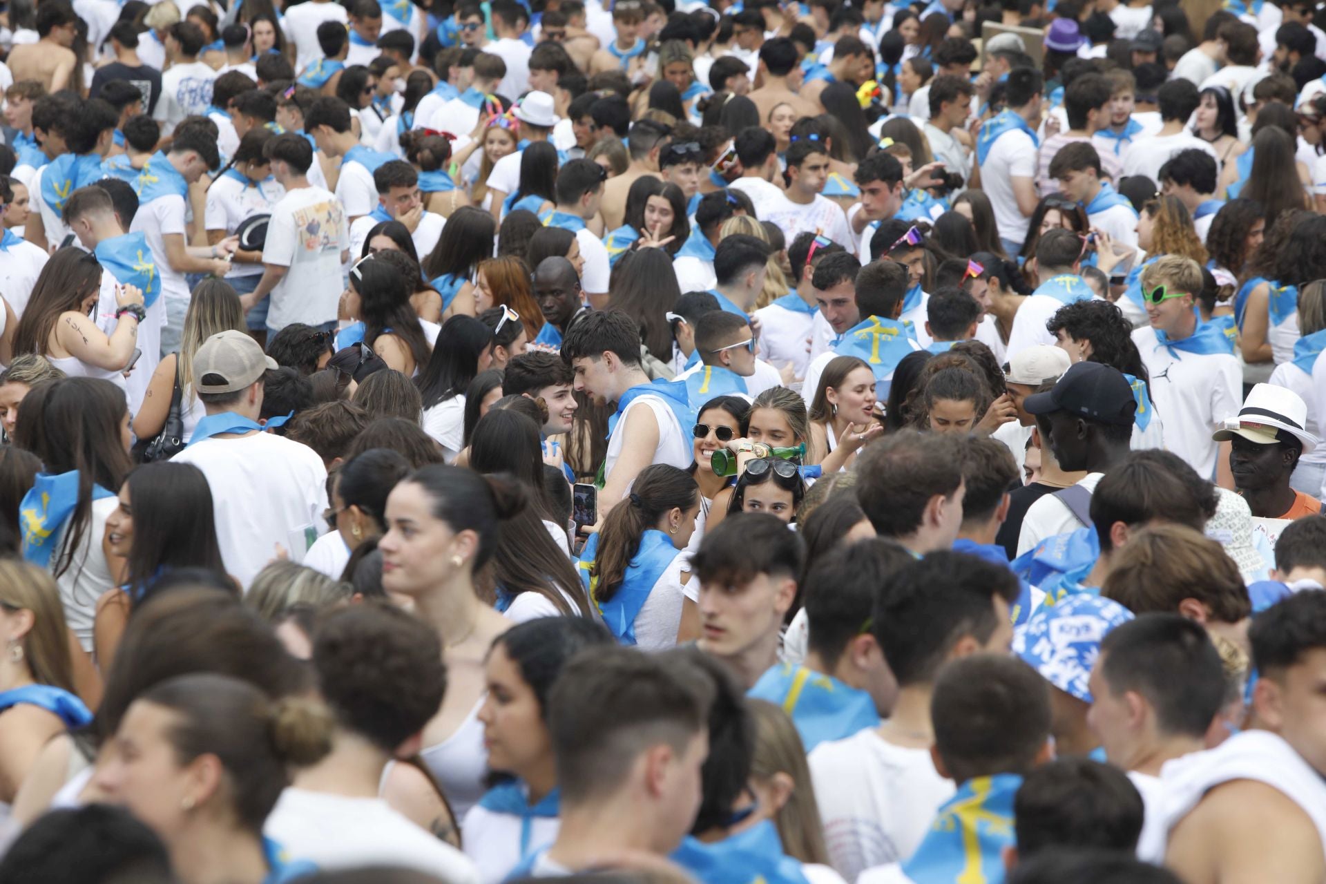 ¿Estuviste en El Carmín? ¡Búscate en las fiestas en la Pola de Siero!