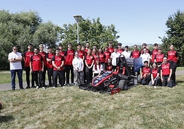 El Habrok Evo, el cuarto coche eléctrico diseñado por un equipo de 60 estudiantes de la Escuela Politécnica de Gijón se presentó, ayer, en el Parque Científico Tecnológico de Gijón.